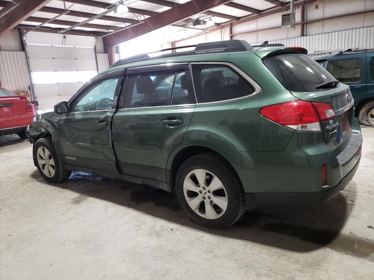 2011 Subaru Outback - Image 2