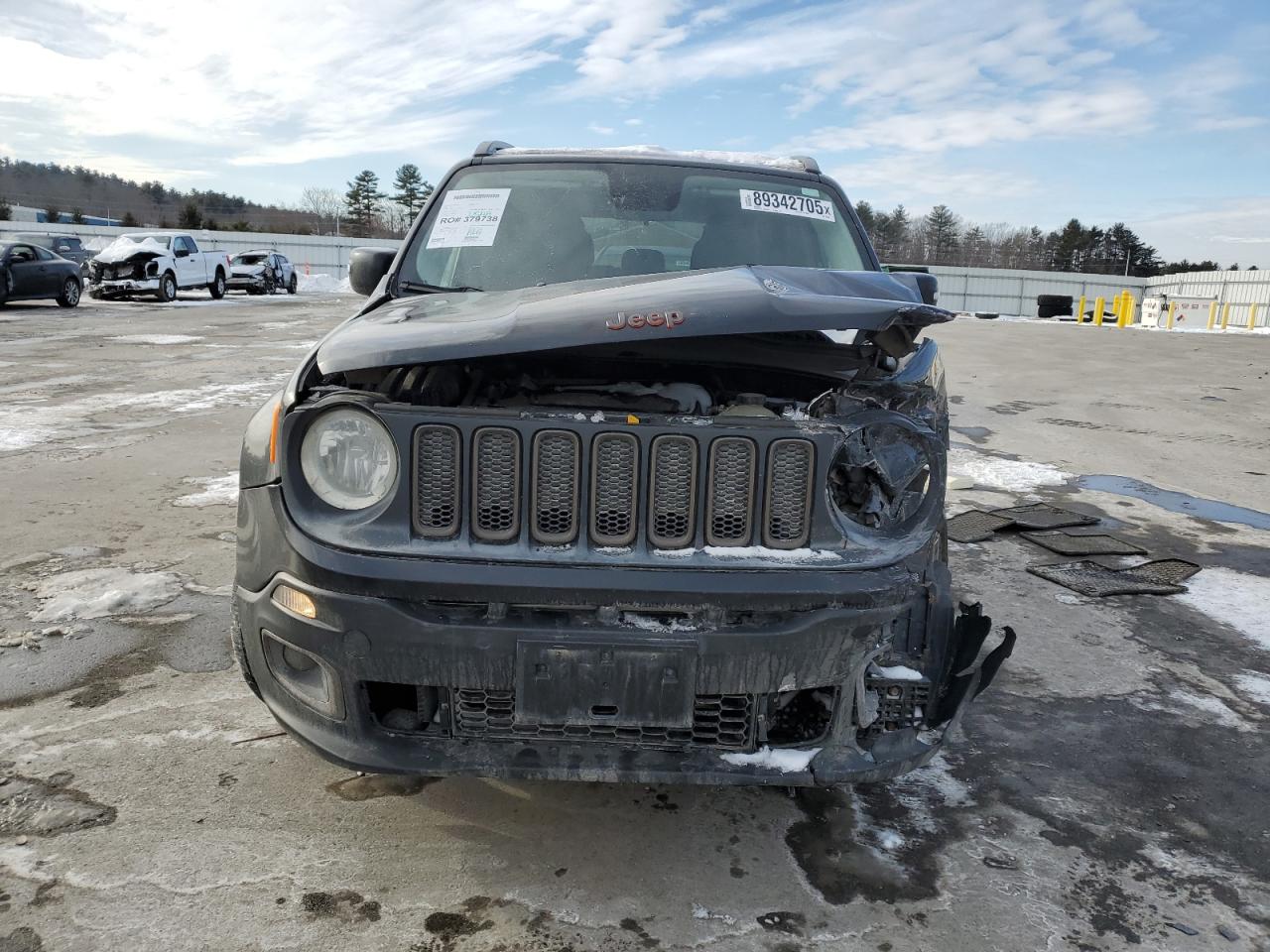 2016 Jeep Renegade - Image 5