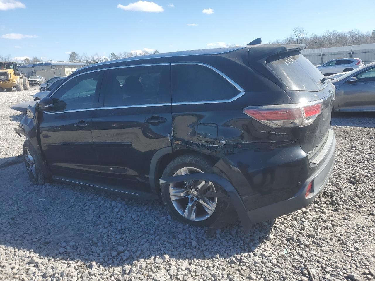 2014 Toyota Highlander - Image 2