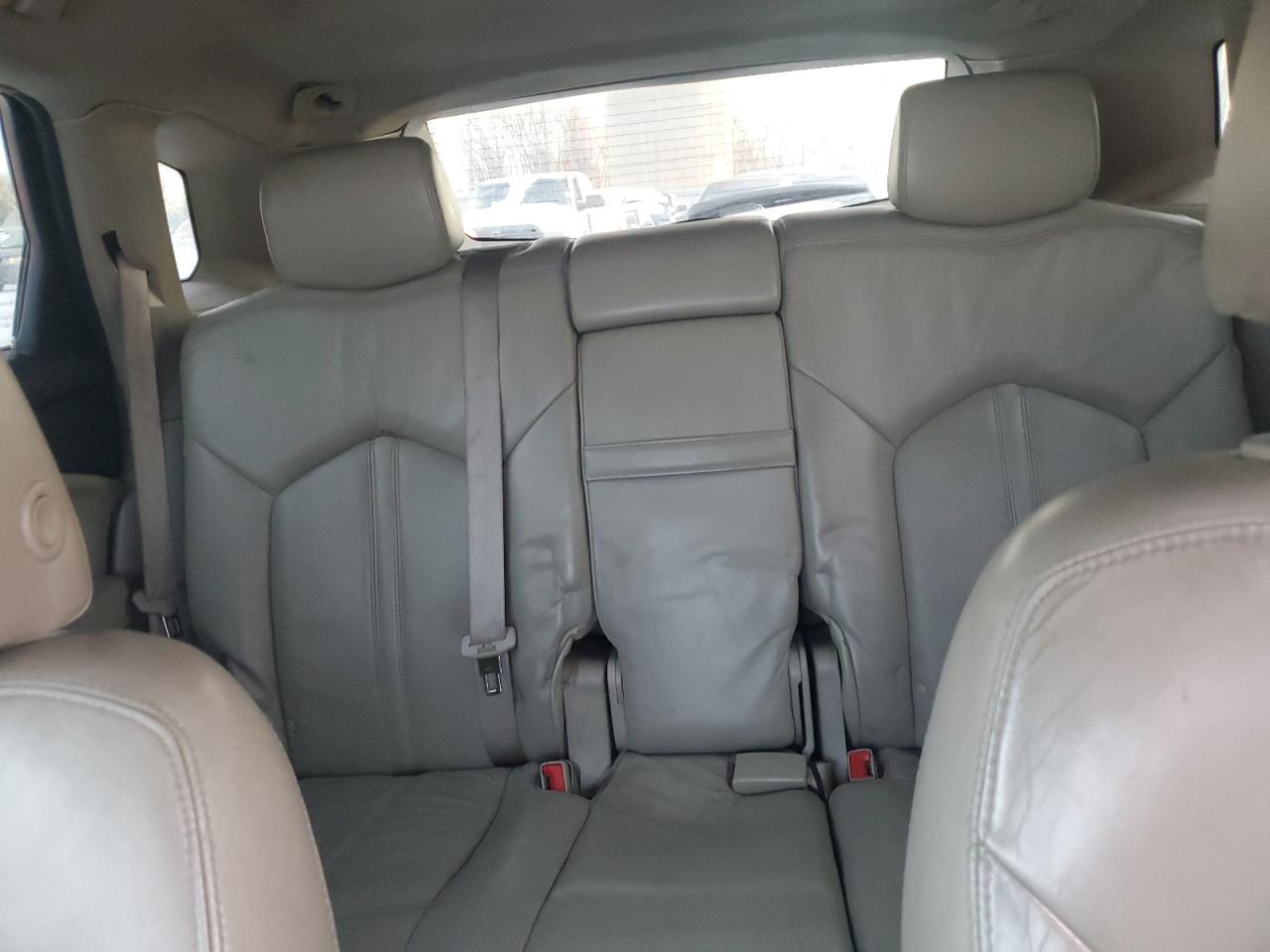 2010 Cadillac SRX - Image 10