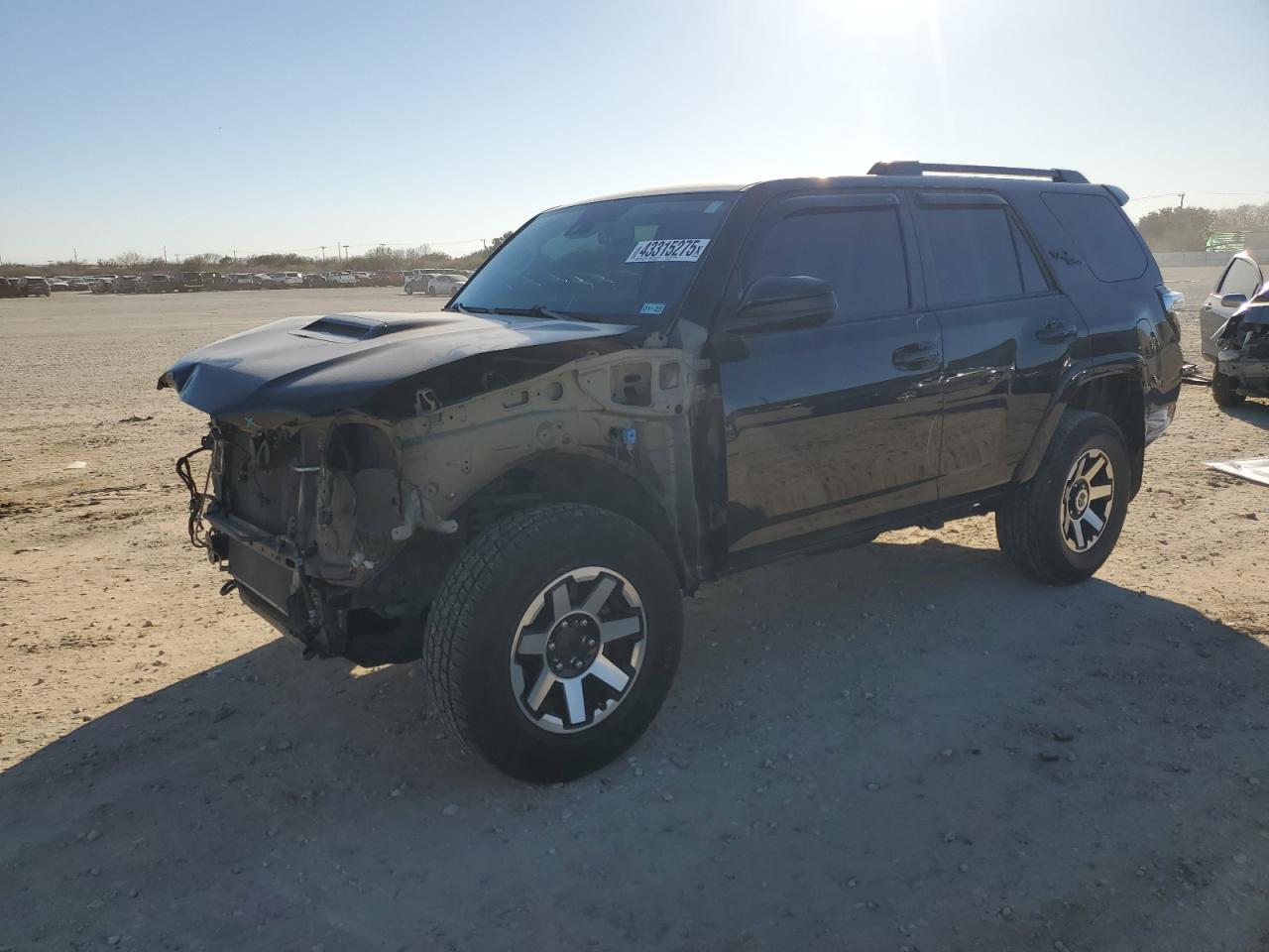 2022 Toyota 4Runner - Image 1