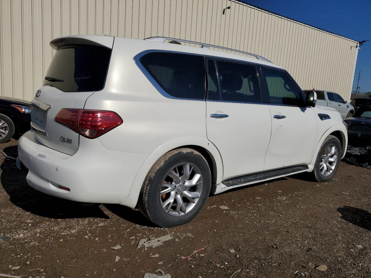 VIN JN8AZ2NF9E9554146 2014 INFINITI QX80 no.3