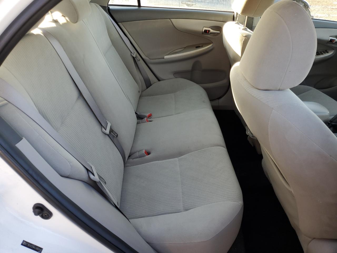 2010 Toyota Corolla - Image 10