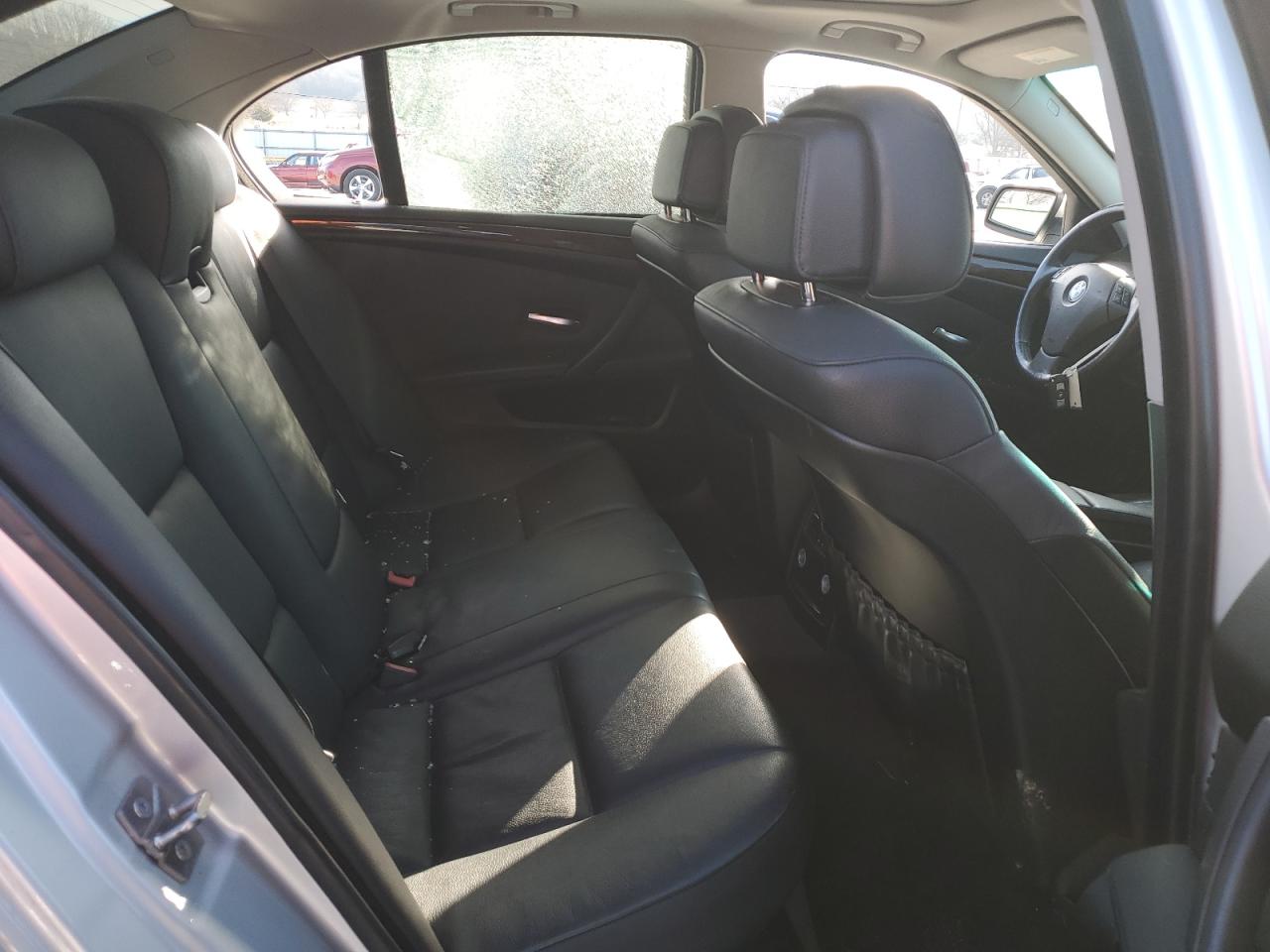 2010 BMW 5er - Image 10