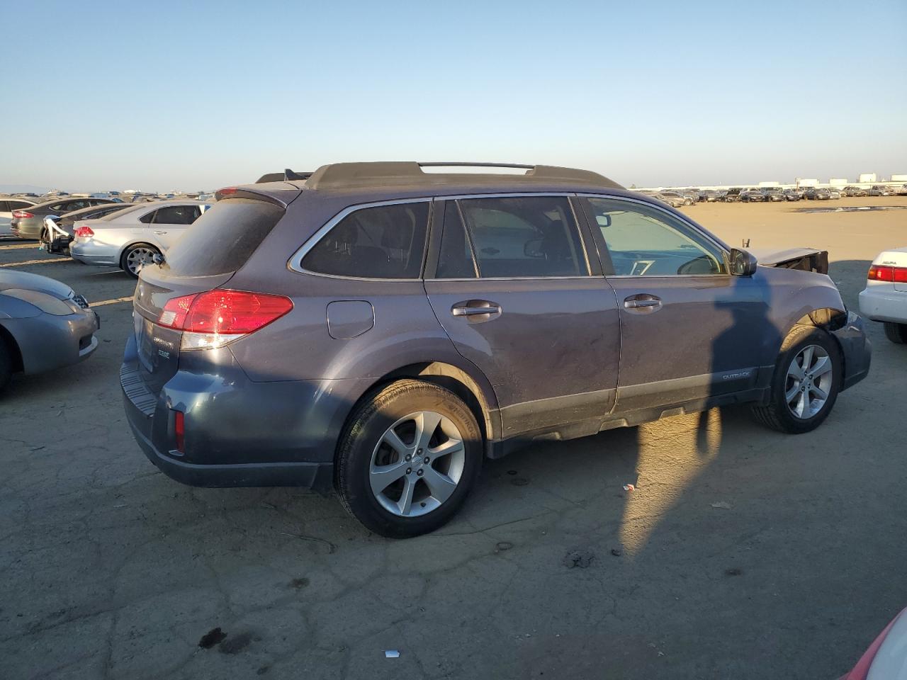 VIN 4S4BRBKC1E3290607 2014 SUBARU OUTBACK no.3