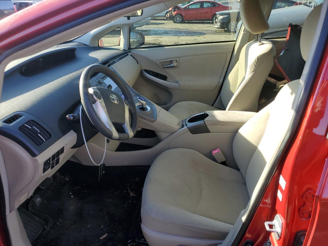 2013 Toyota Prius - Image 7