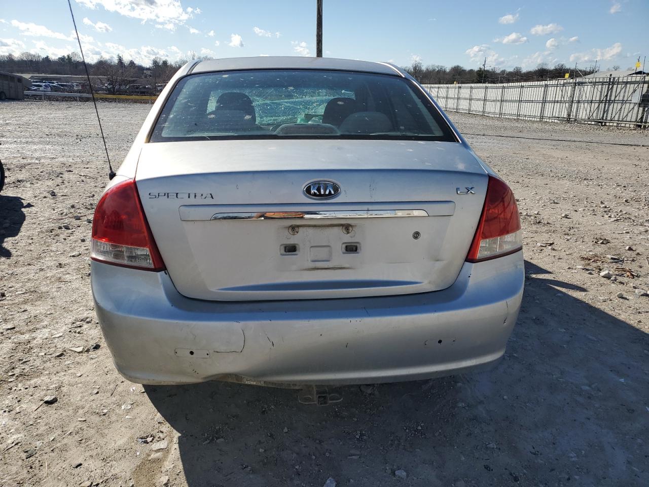 2007 Kia Spectra Ex VIN: KNAFE121575476150 Lot: 42900505