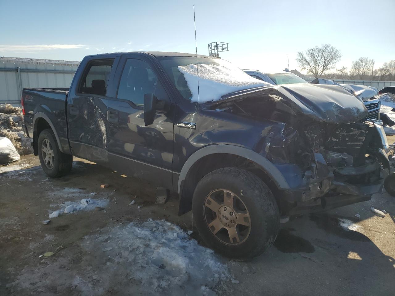 2005 Ford F-150 - Image 4