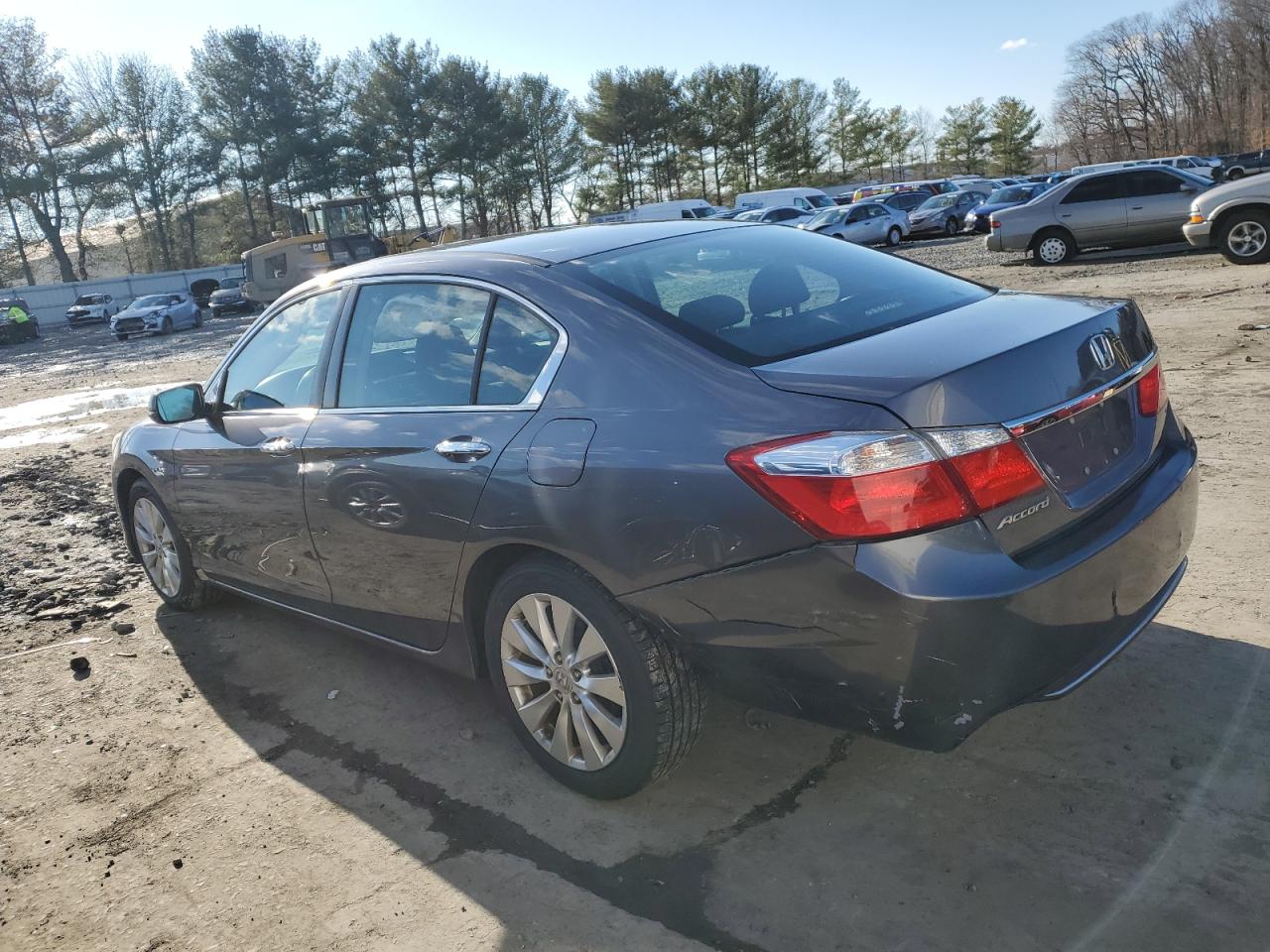 1HGCR2F79FA249436 2015 HONDA ACCORD - Image 2