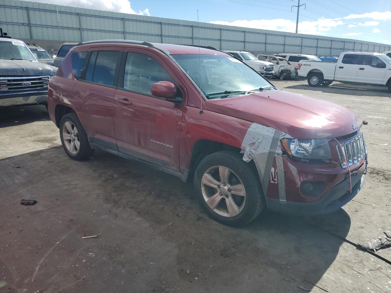 VIN 1C4NJDEB6GD617278 2016 JEEP COMPASS no.4