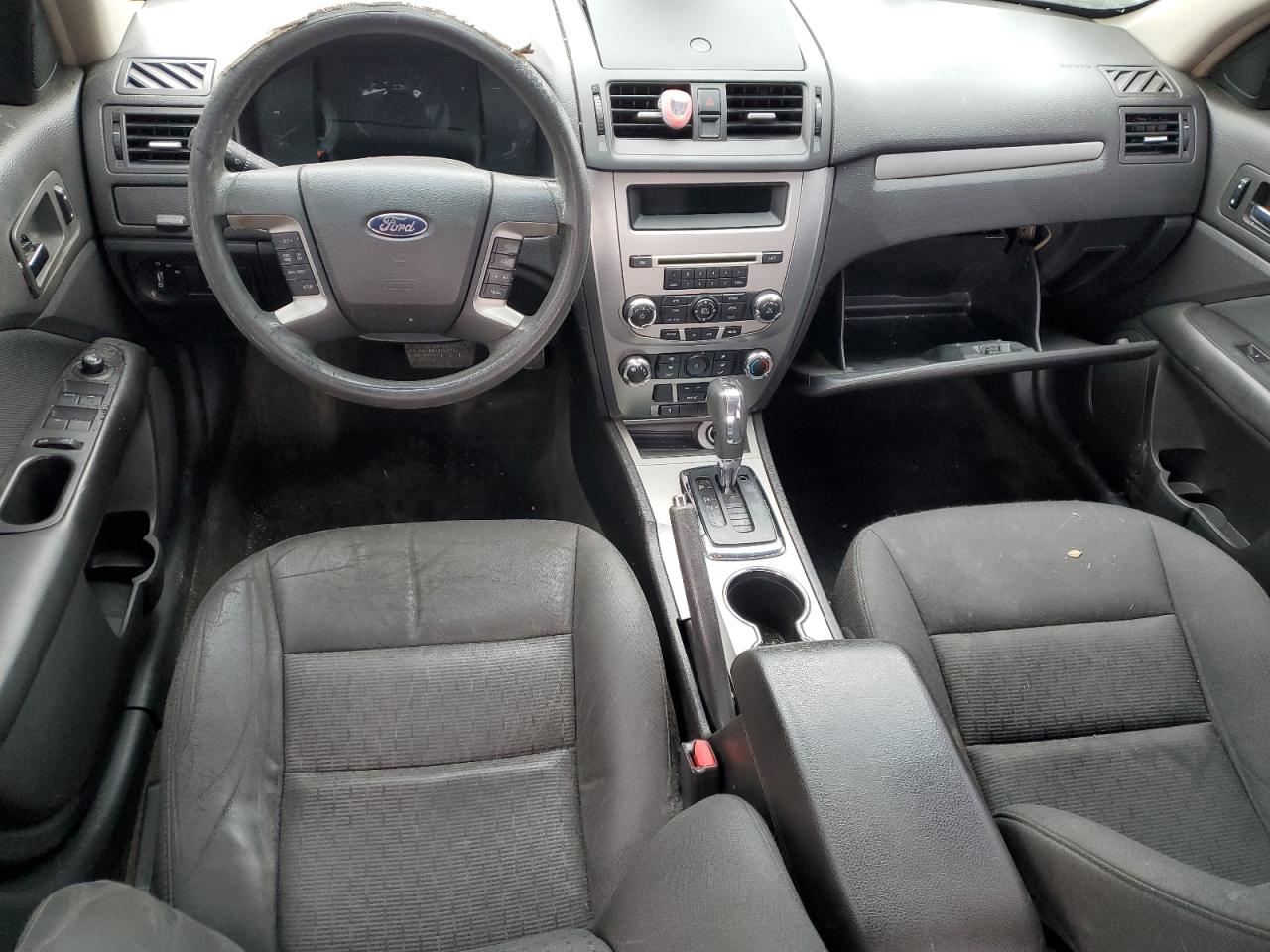 2010 Ford Fusion - Image 8