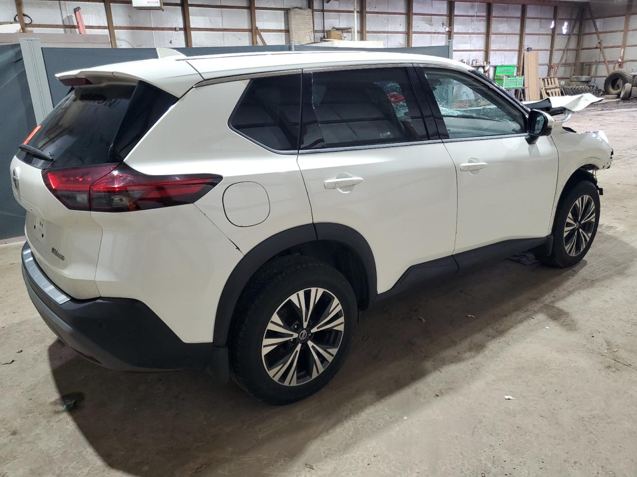 2021 Nissan Rogue - Image 3