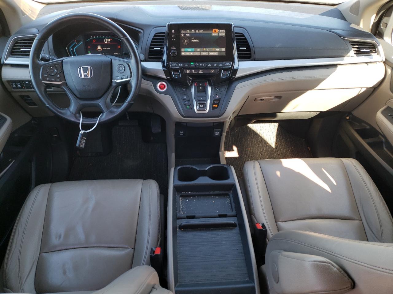 2021 Honda Odyssey - Image 8