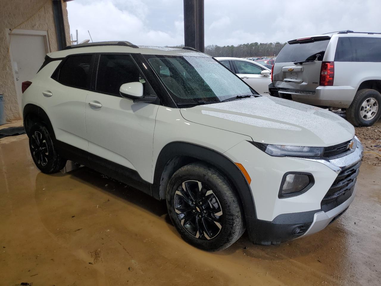2023 Chevrolet TrailBlazer - Image 4