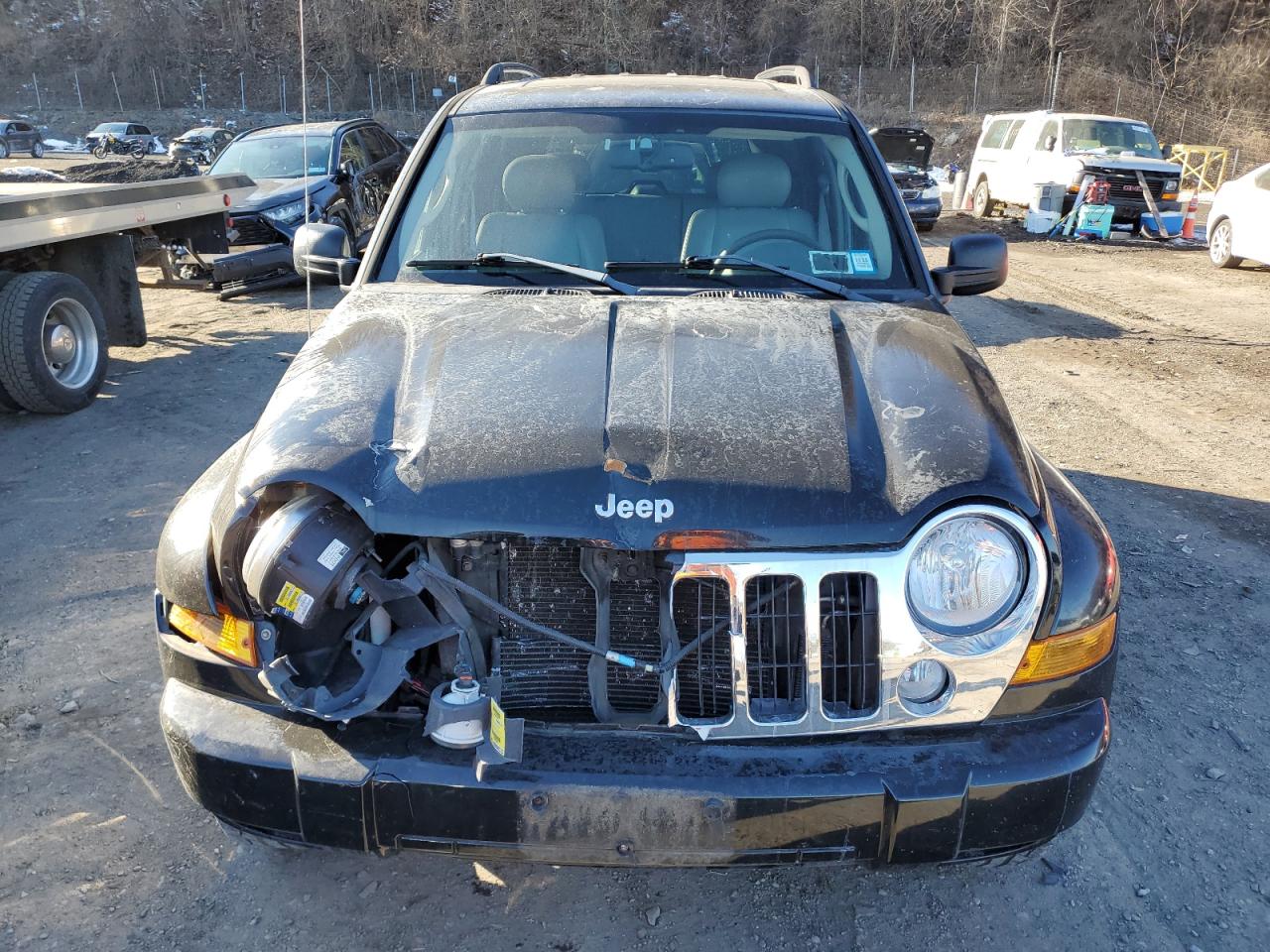 2006 Jeep Liberty (North America) - Image 5