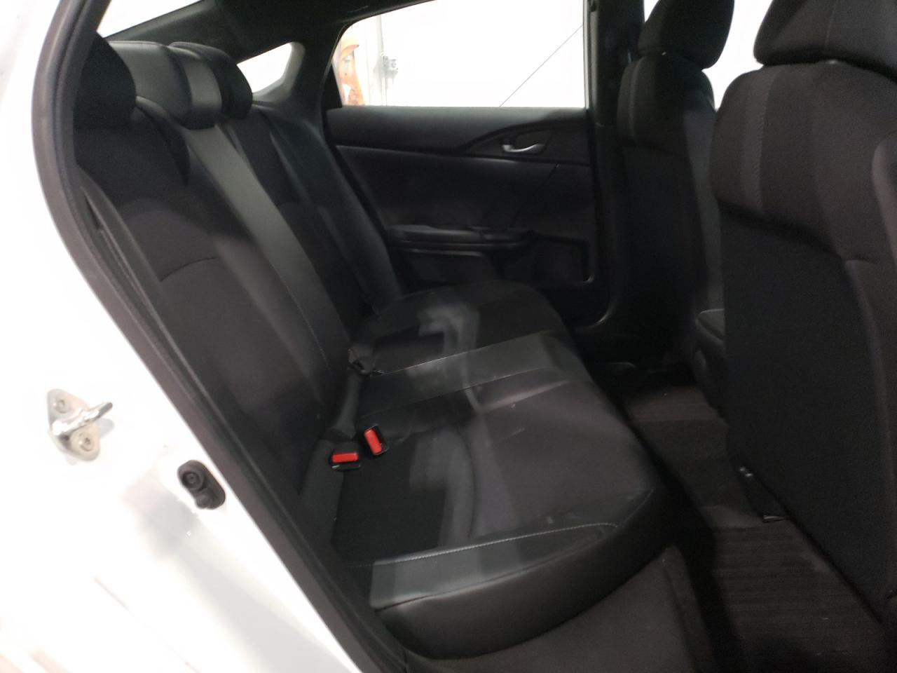 2019 Honda Civic - Image 11