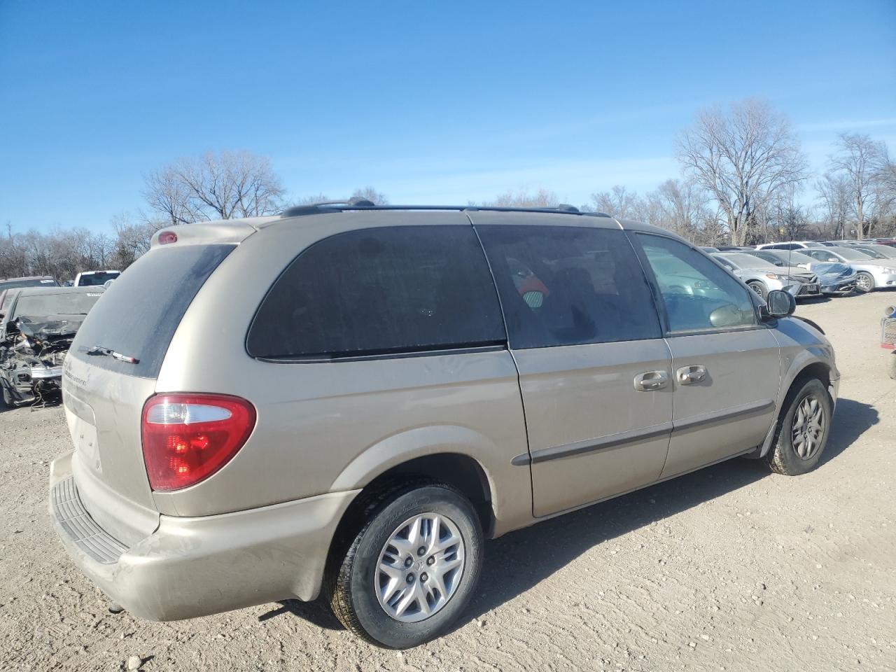 2002 Dodge Caravan - Image 3