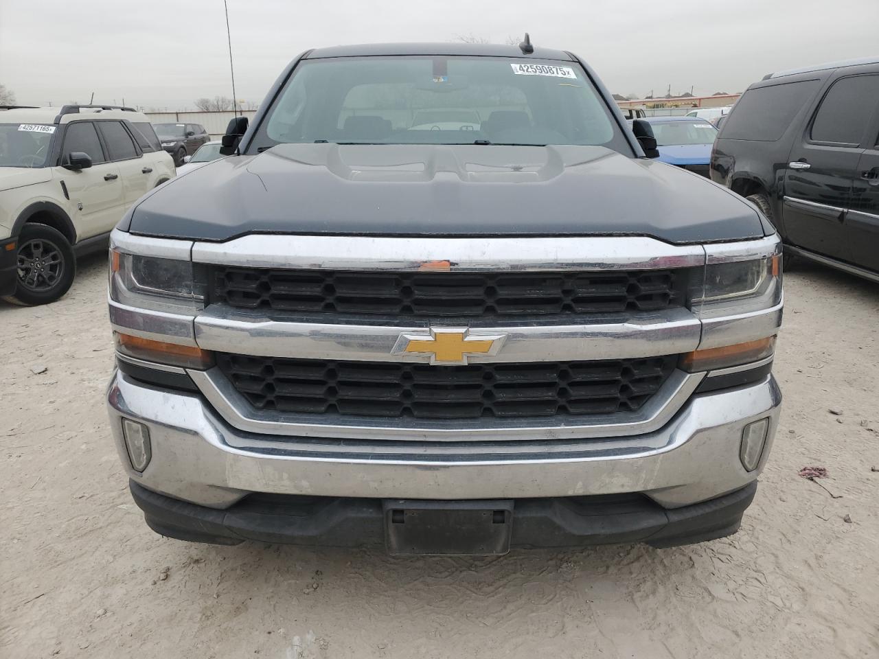 2018 Chevrolet Silverado - Image 5