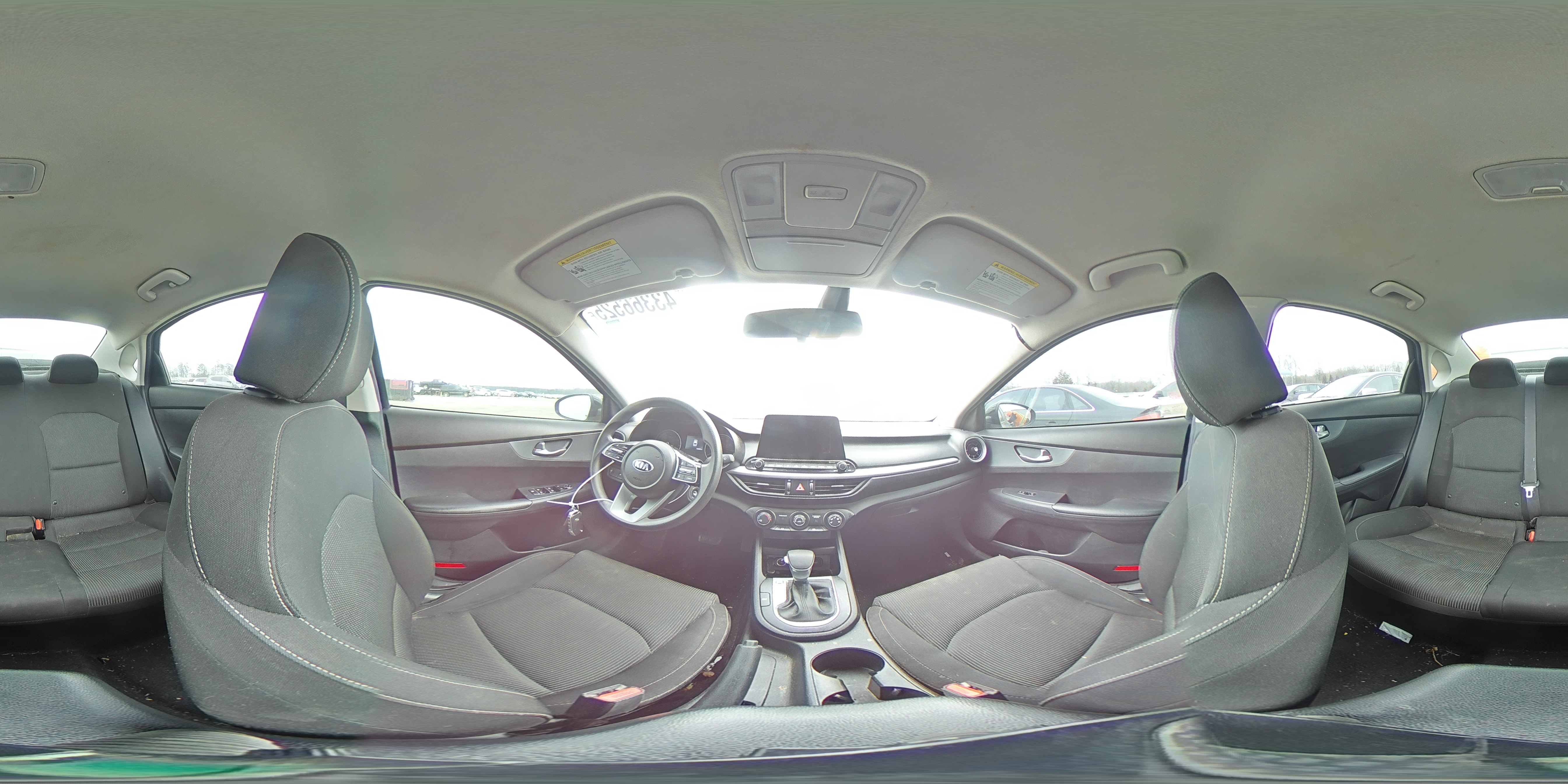 2021 Kia Forte - Image 12
