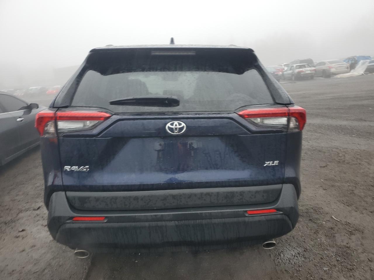 2024 Toyota RAV 4 - Image 6