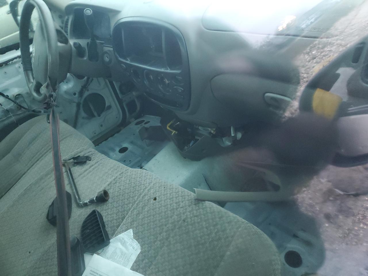 2006 Toyota Tundra - Image 8