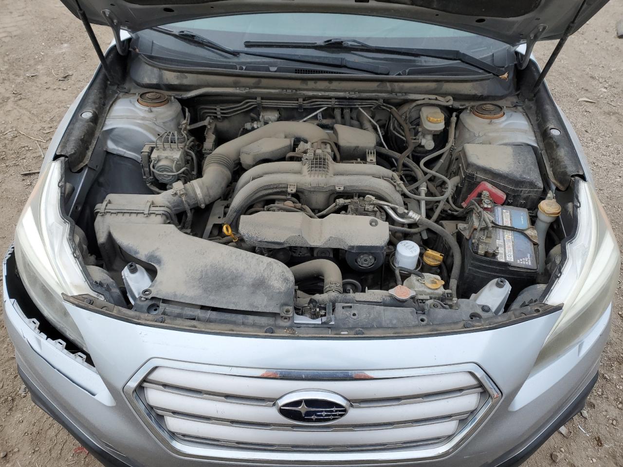 2015 Subaru Outback - Image 13