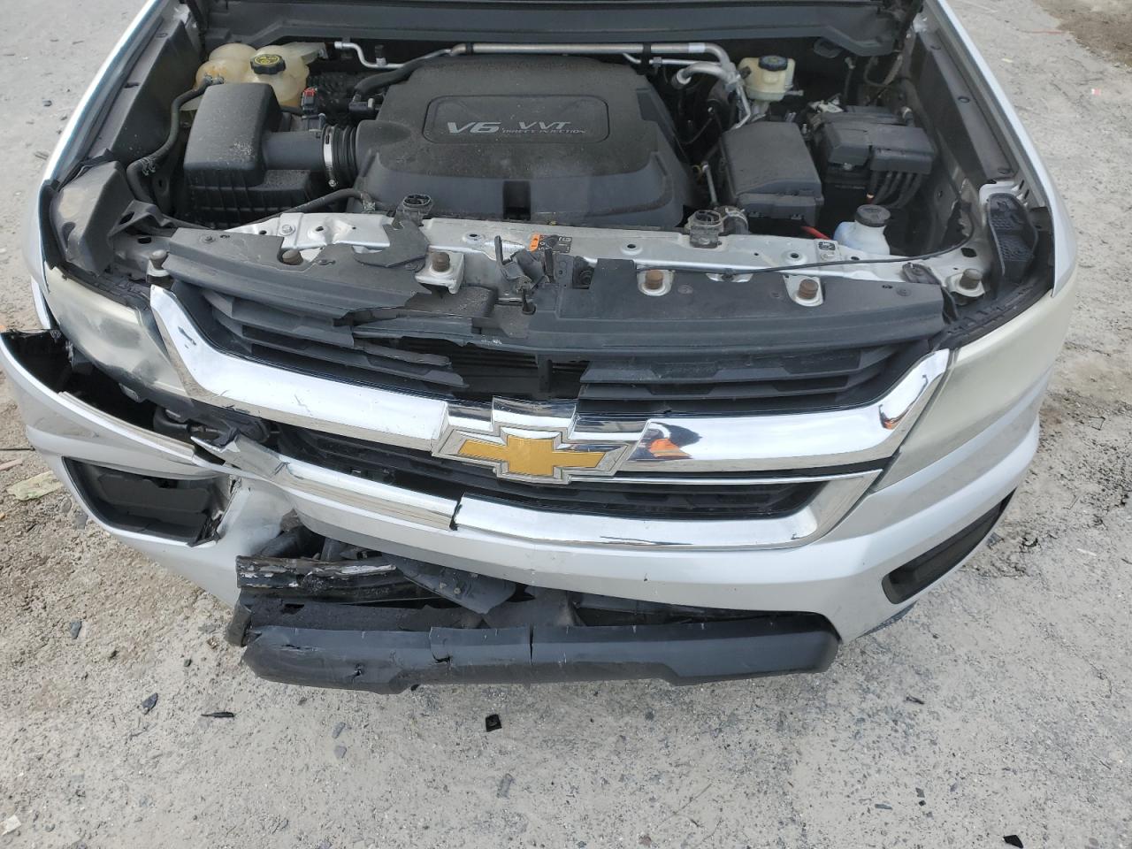 2015 Chevrolet Colorado - Image 11