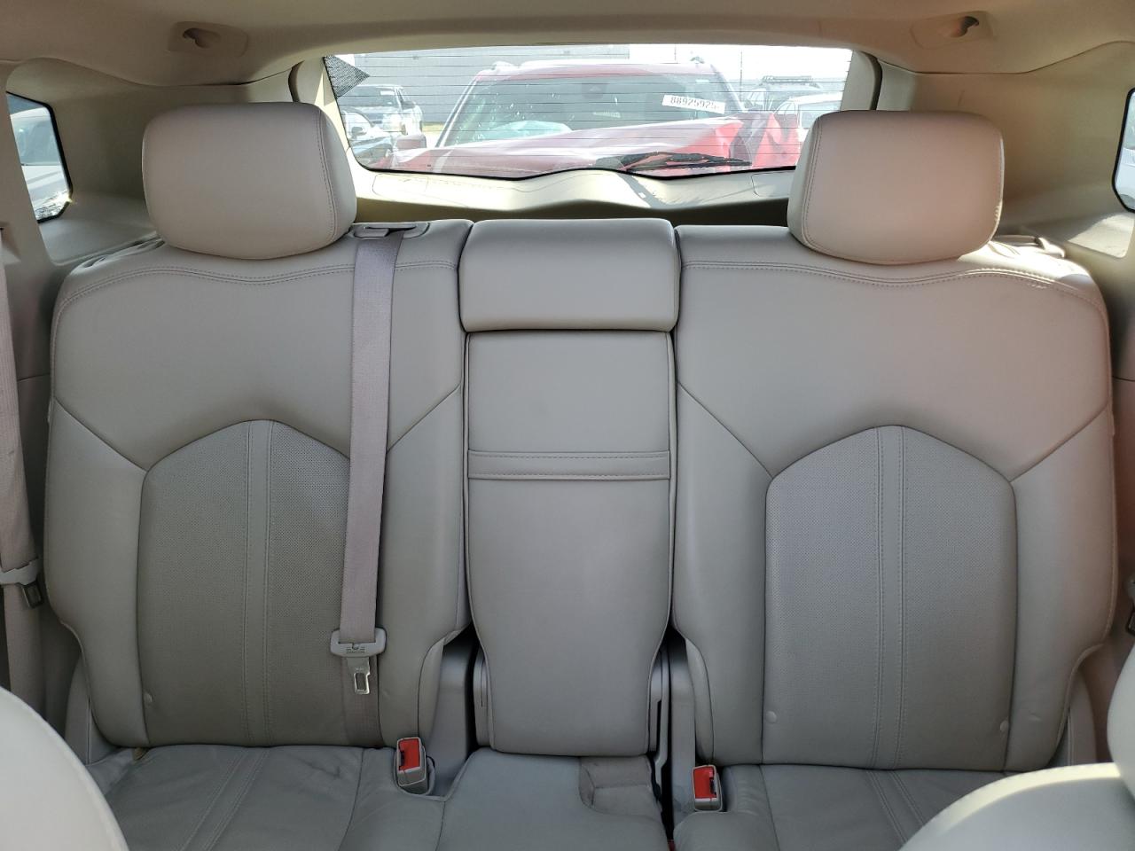 2015 Cadillac SRX - Image 10