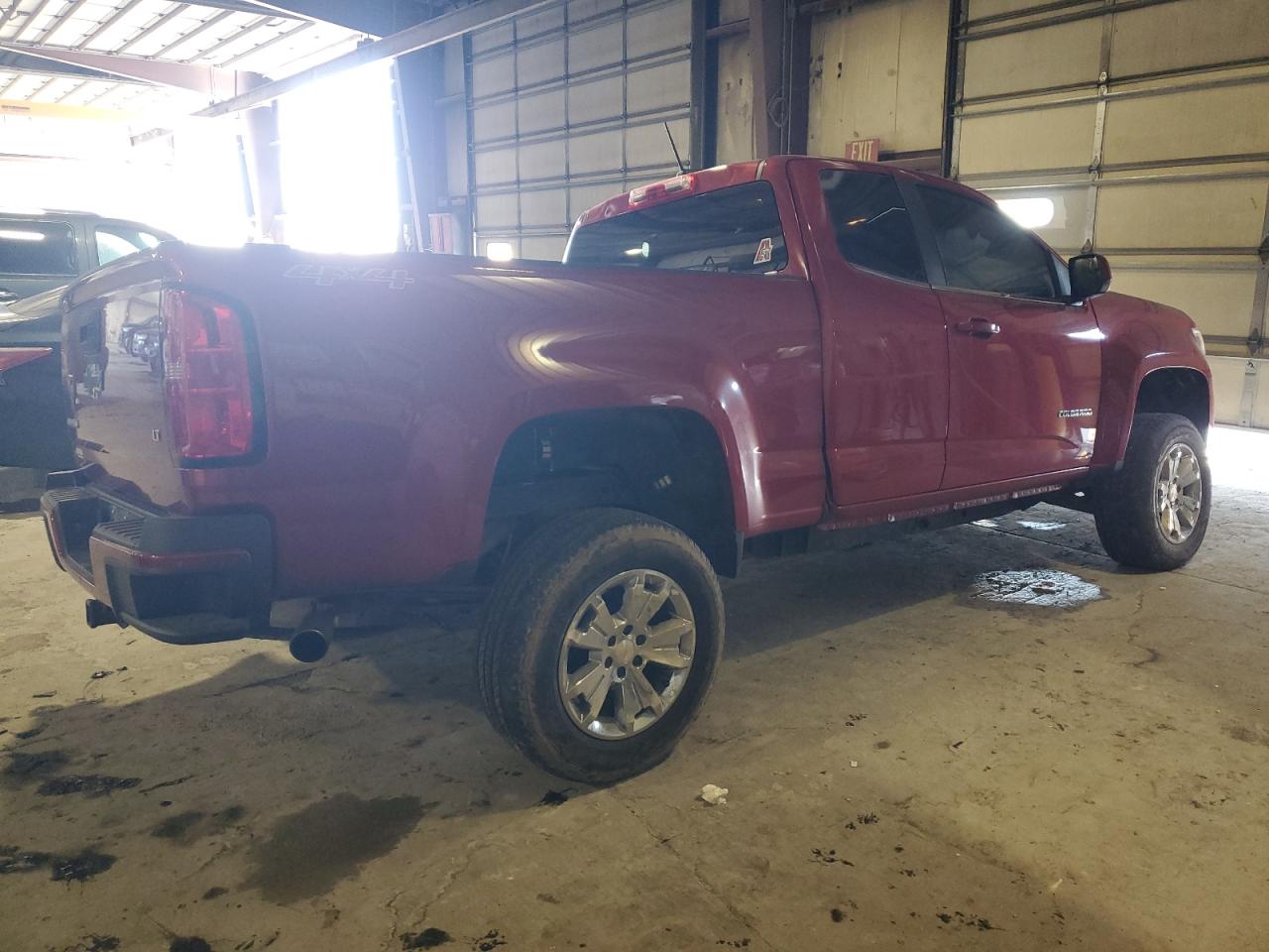 2015 Chevrolet Colorado - Image 3