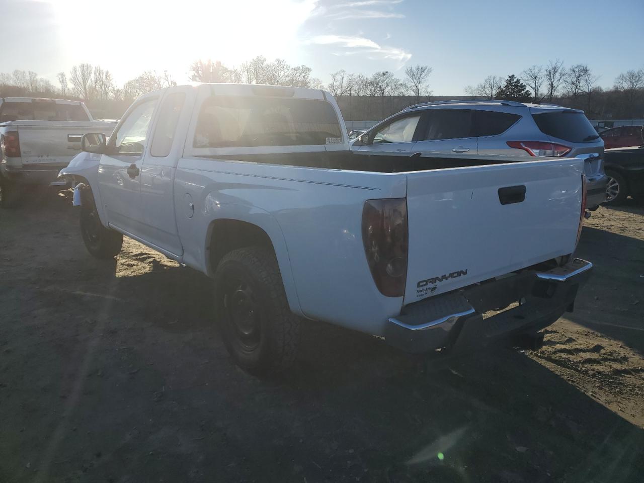 2006 GMC Canyon - Image 2