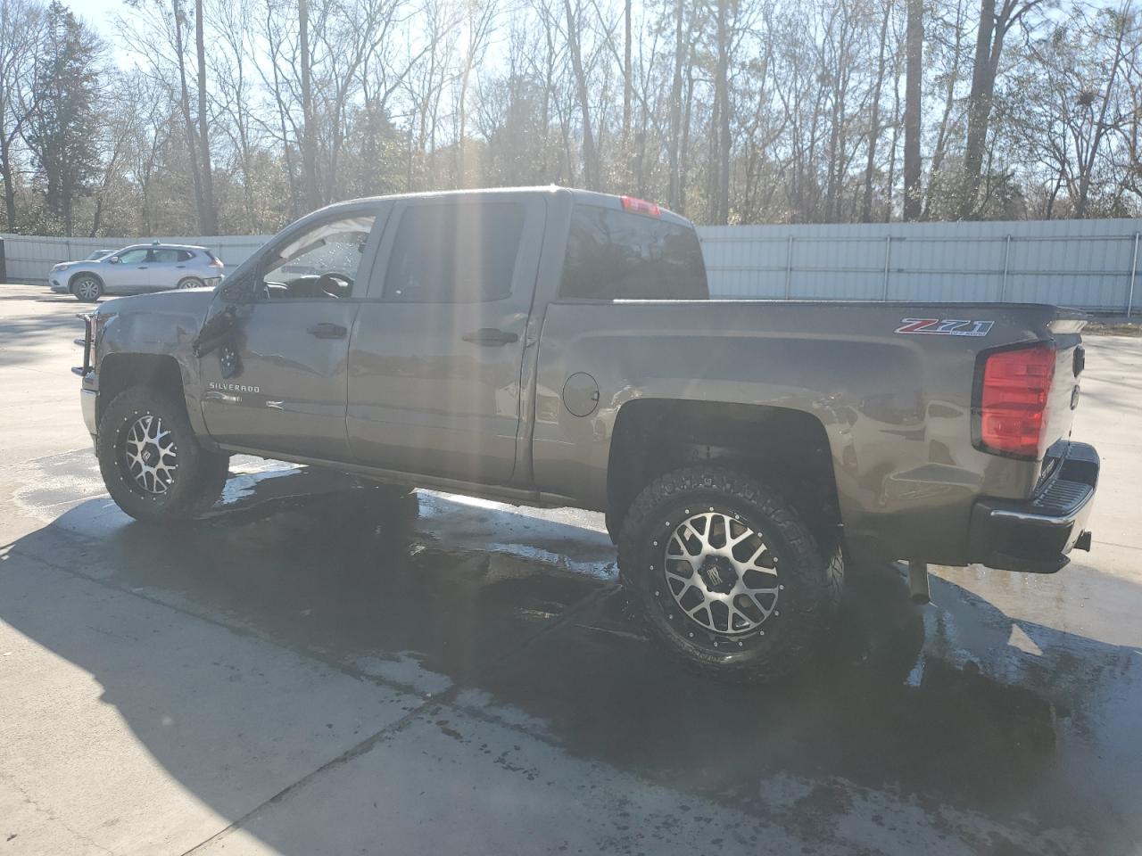 2014 Chevrolet Silverado - Image 2
