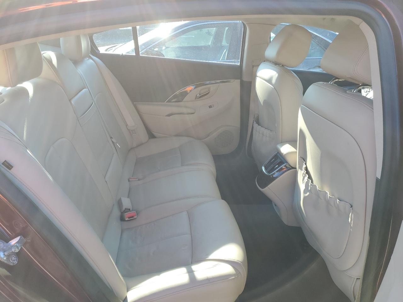 2016 Buick LaCrosse - Image 10