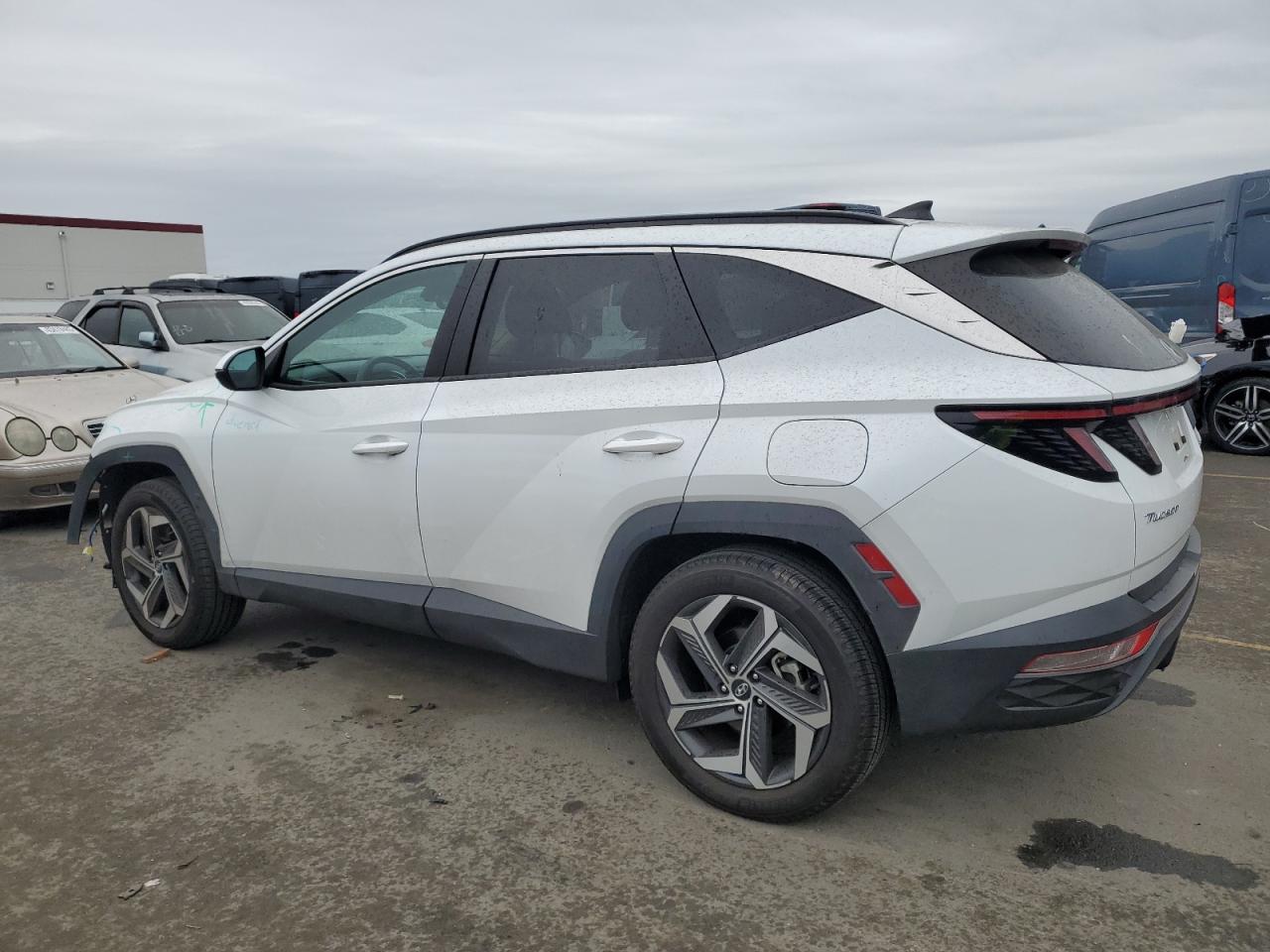 2022 Hyundai Tucson - Image 2