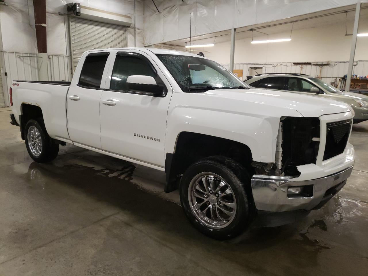 2014 Chevrolet Silverado - Image 4