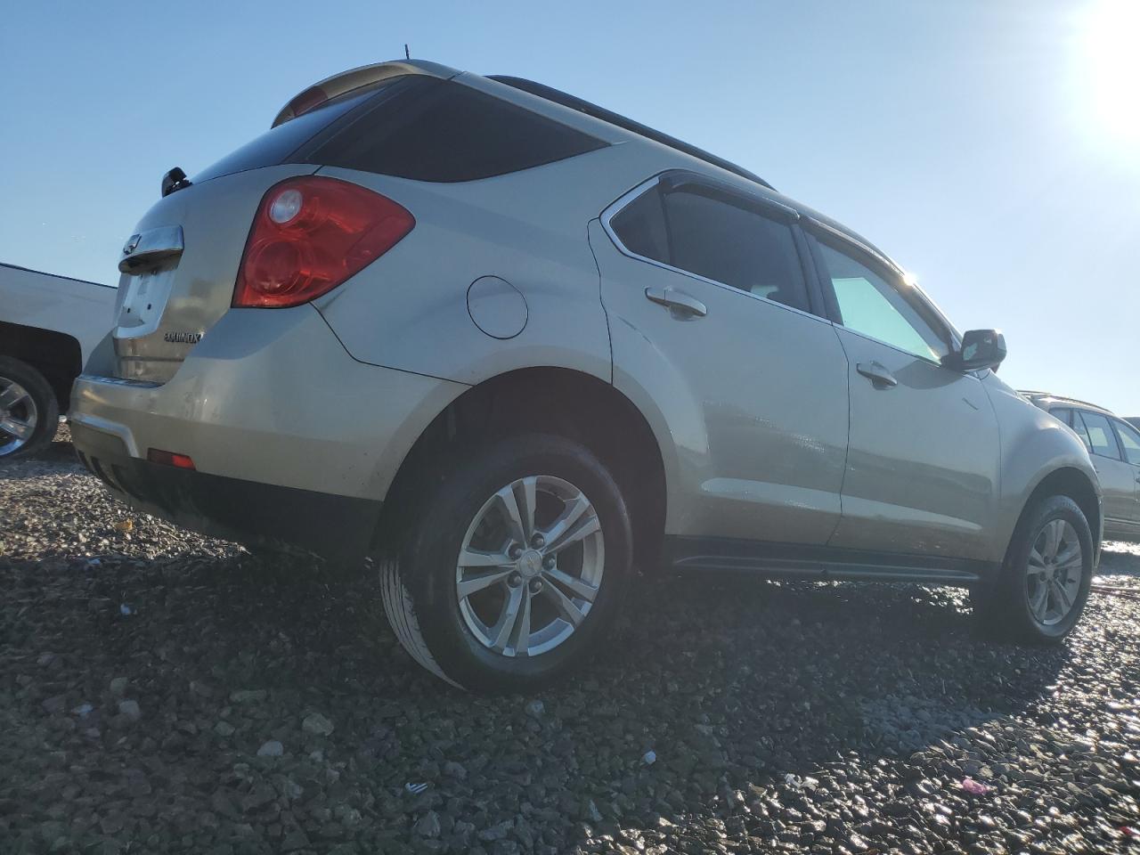 2013 Chevrolet Equinox - Image 3