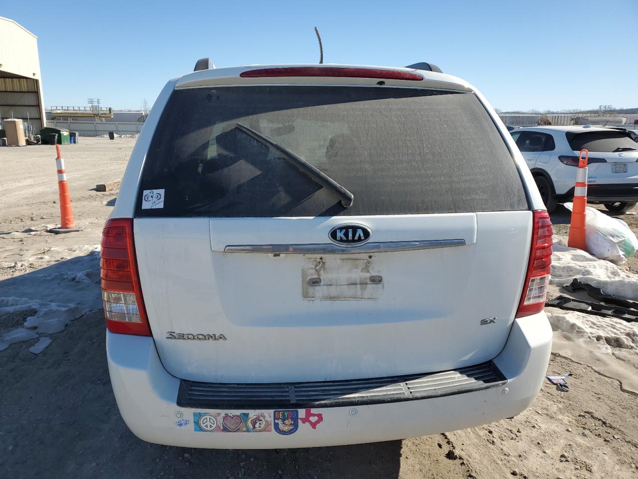 2012 Kia Sedona - Image 6