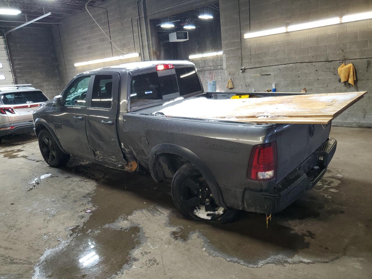 2020 RAM 1500 - Image 2