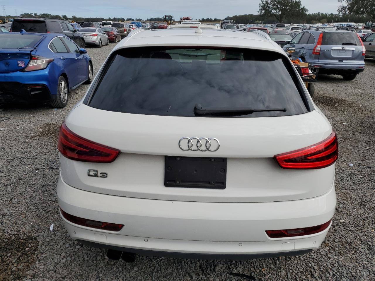 VIN WA1BFCFSXFR004296 2015 AUDI Q3 no.6