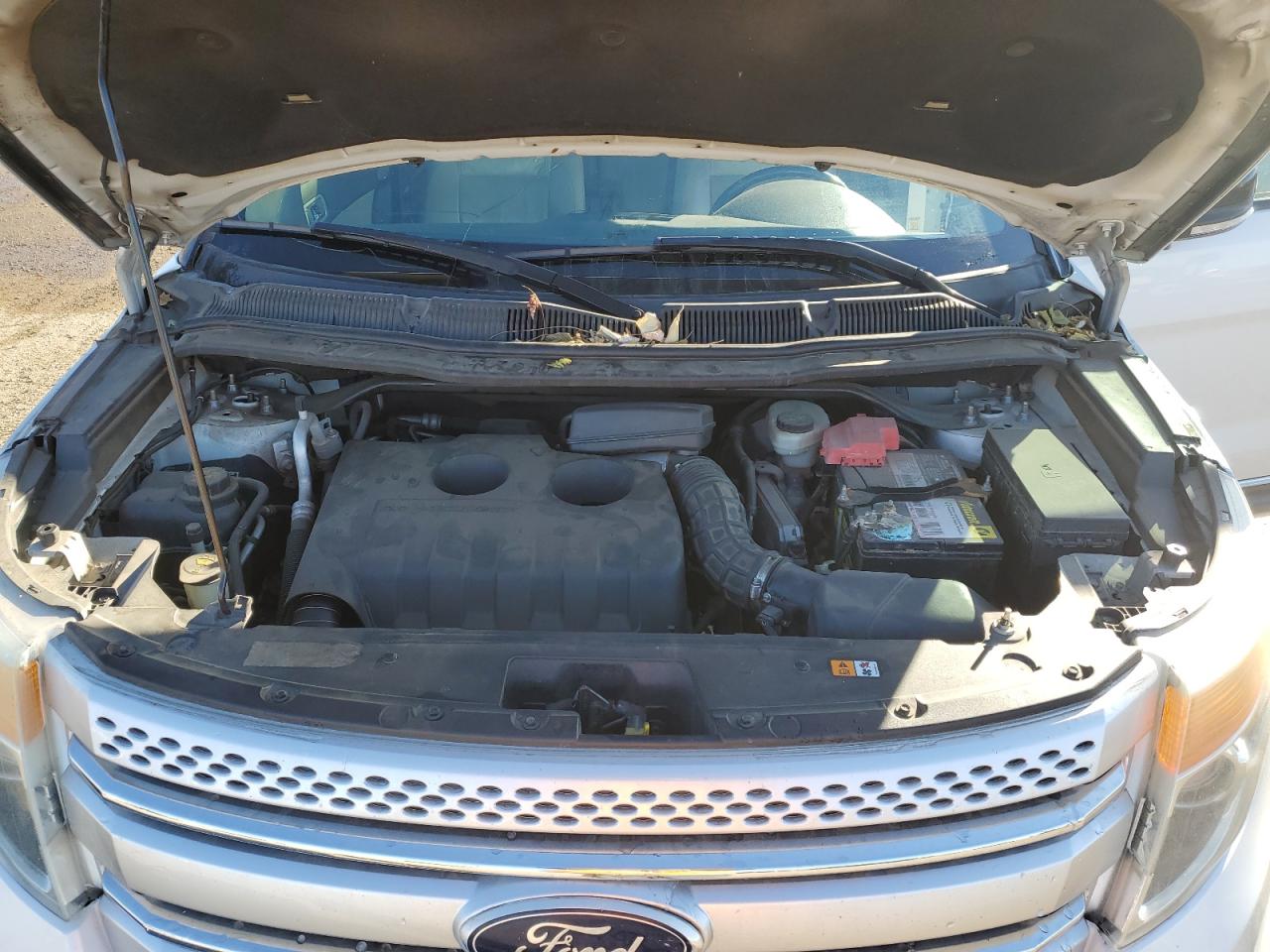 2012 Ford Explorer - Image 12