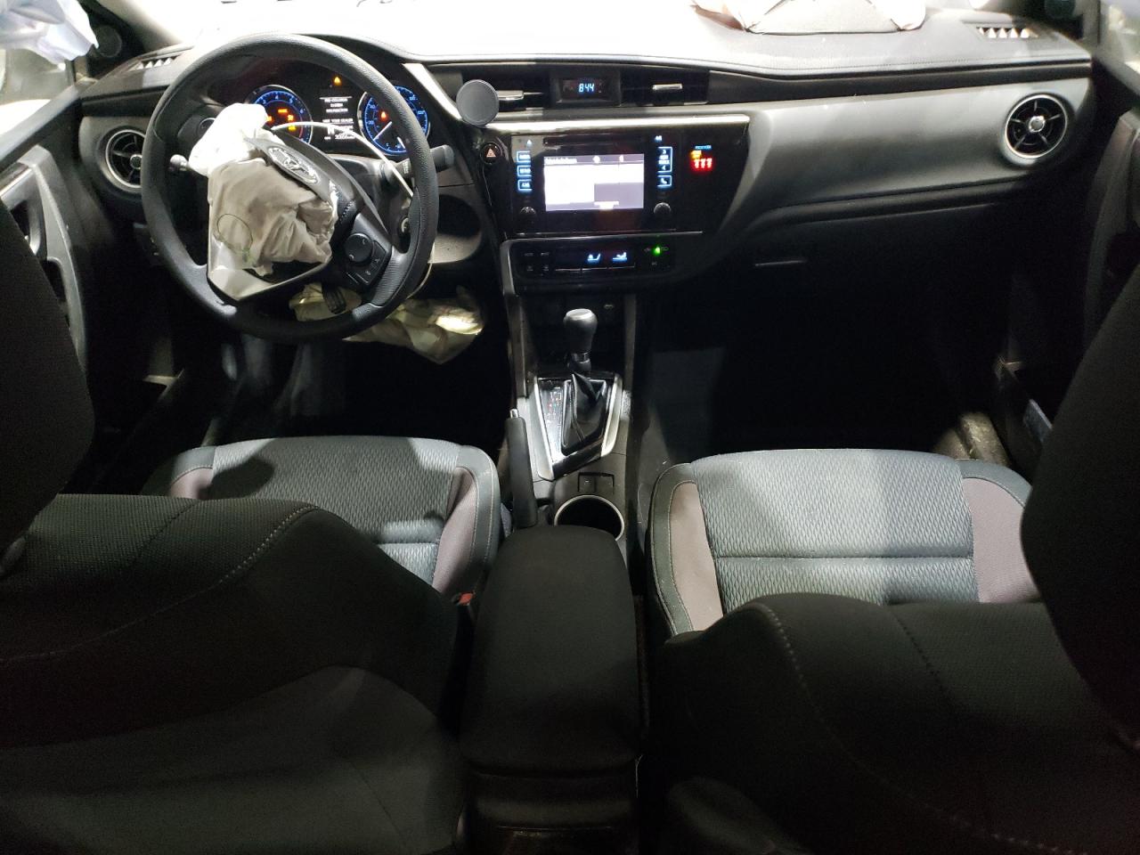 2018 Toyota Corolla L VIN: 5YFBURHE9JP839296 Lot: 88967955