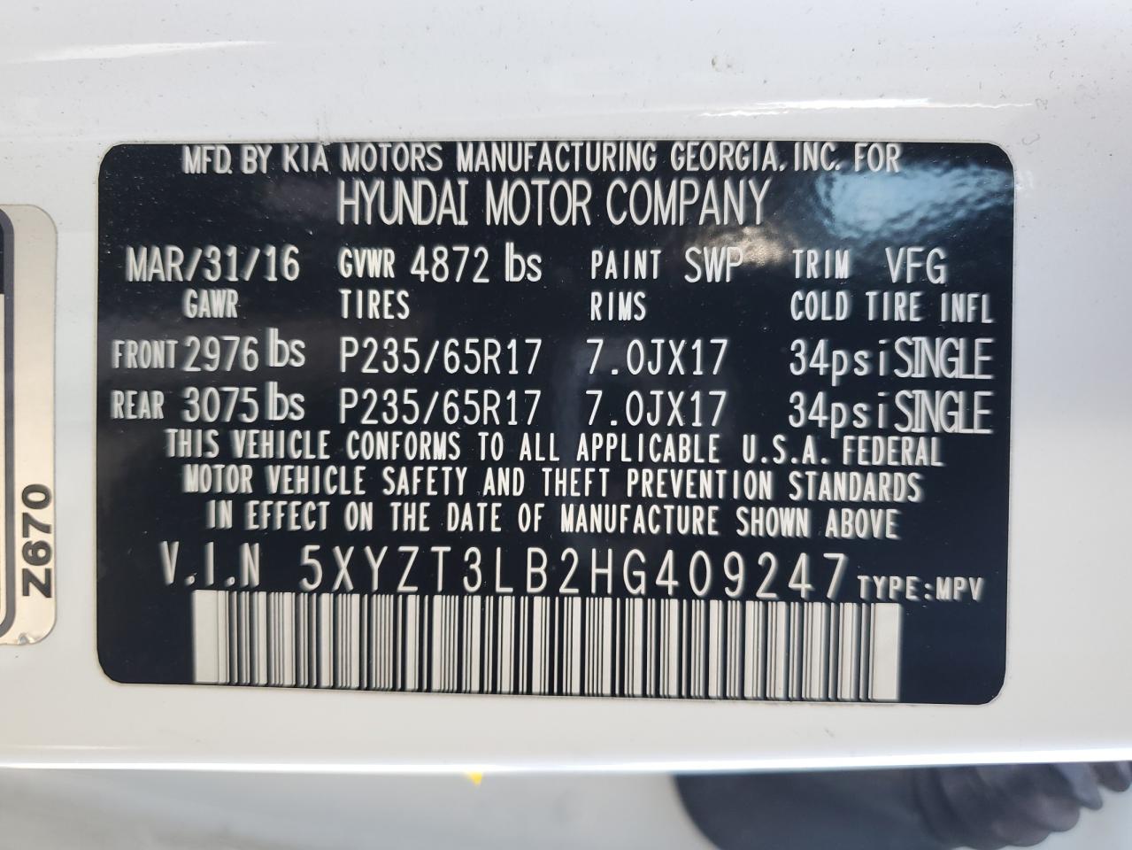 2017 Hyundai Santa Fe - Image 14