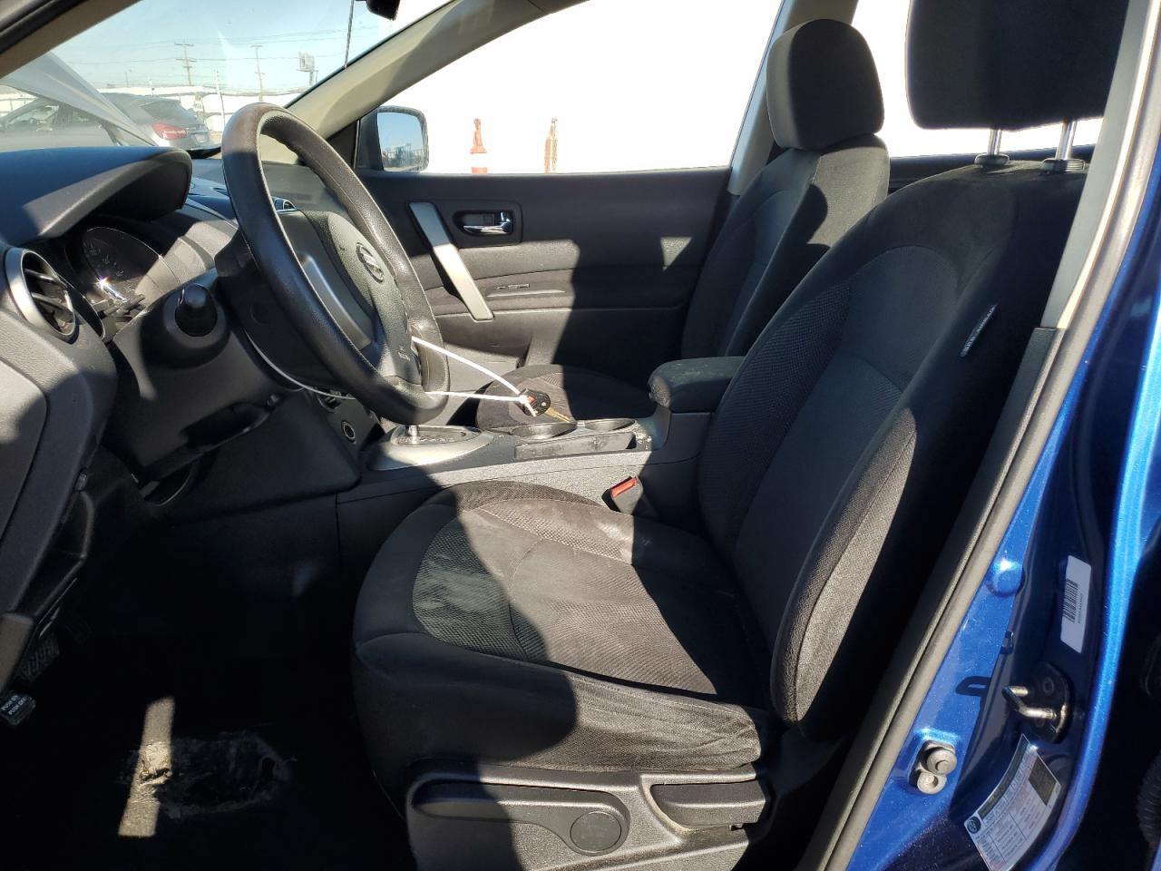 2011 Nissan Rogue - Image 7