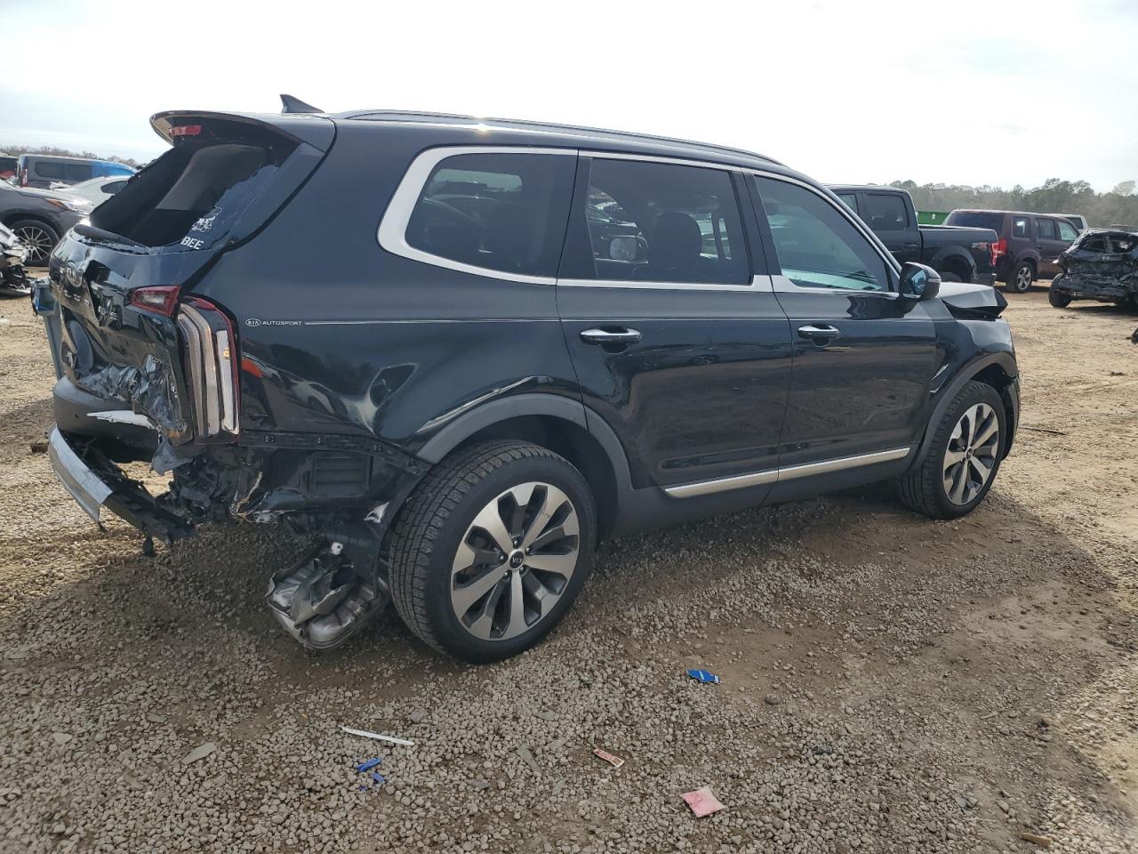 2020 Kia Telluride - Image 3
