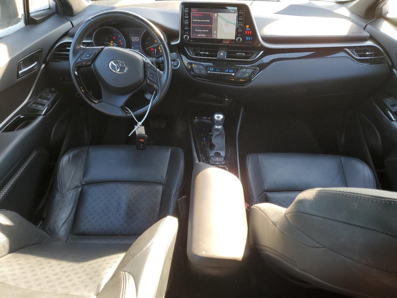 2019 Toyota C-HR - Image 8