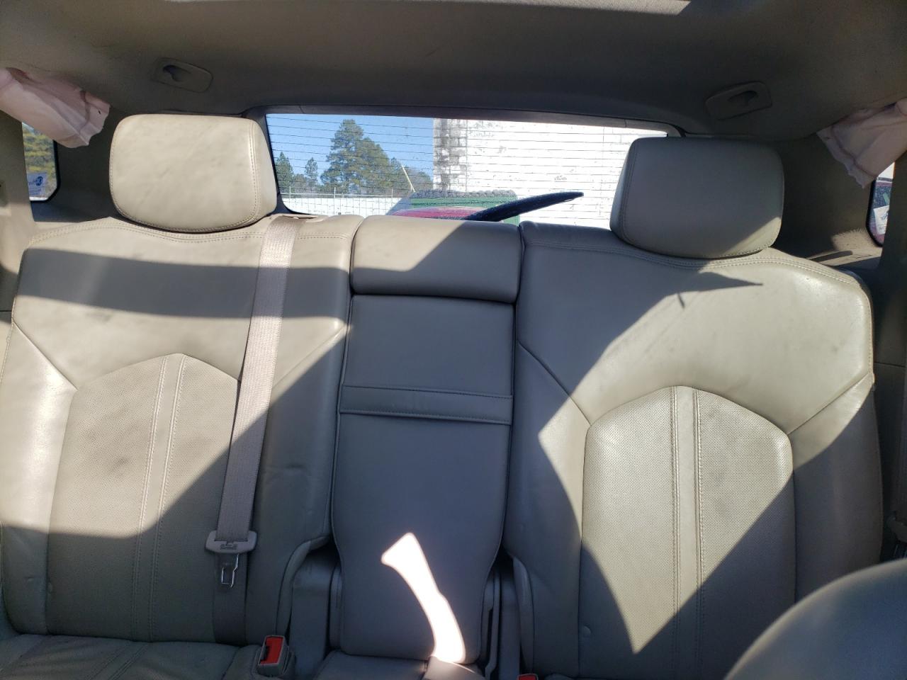 2011 Cadillac SRX - Image 10