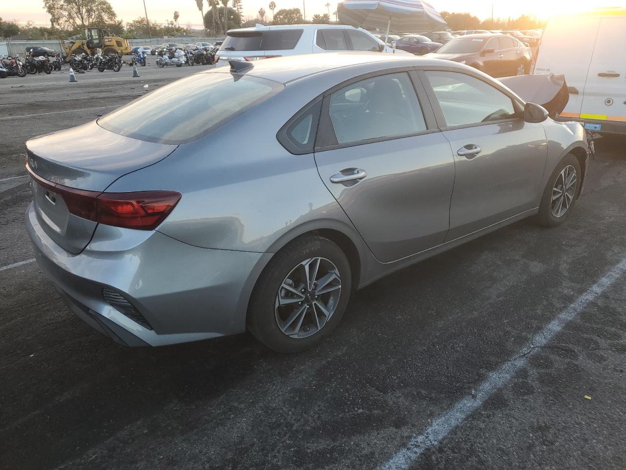 2024 Kia Forte - Image 3
