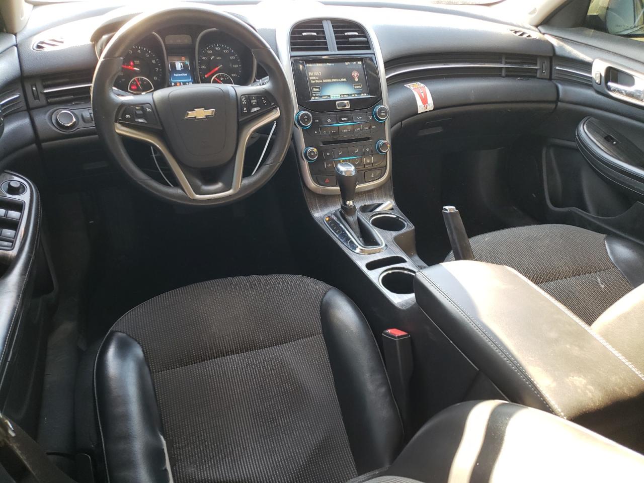 2016 Chevrolet Malibu - Image 8