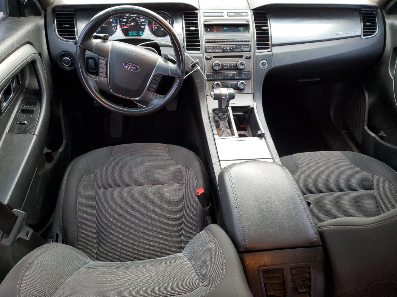 2011 Ford Taurus - Image 8