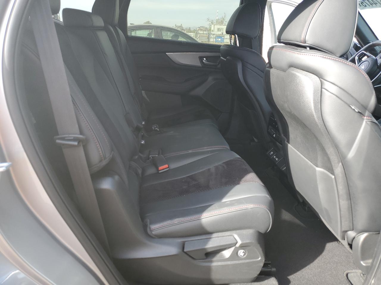 2022 Acura MDX - Image 11