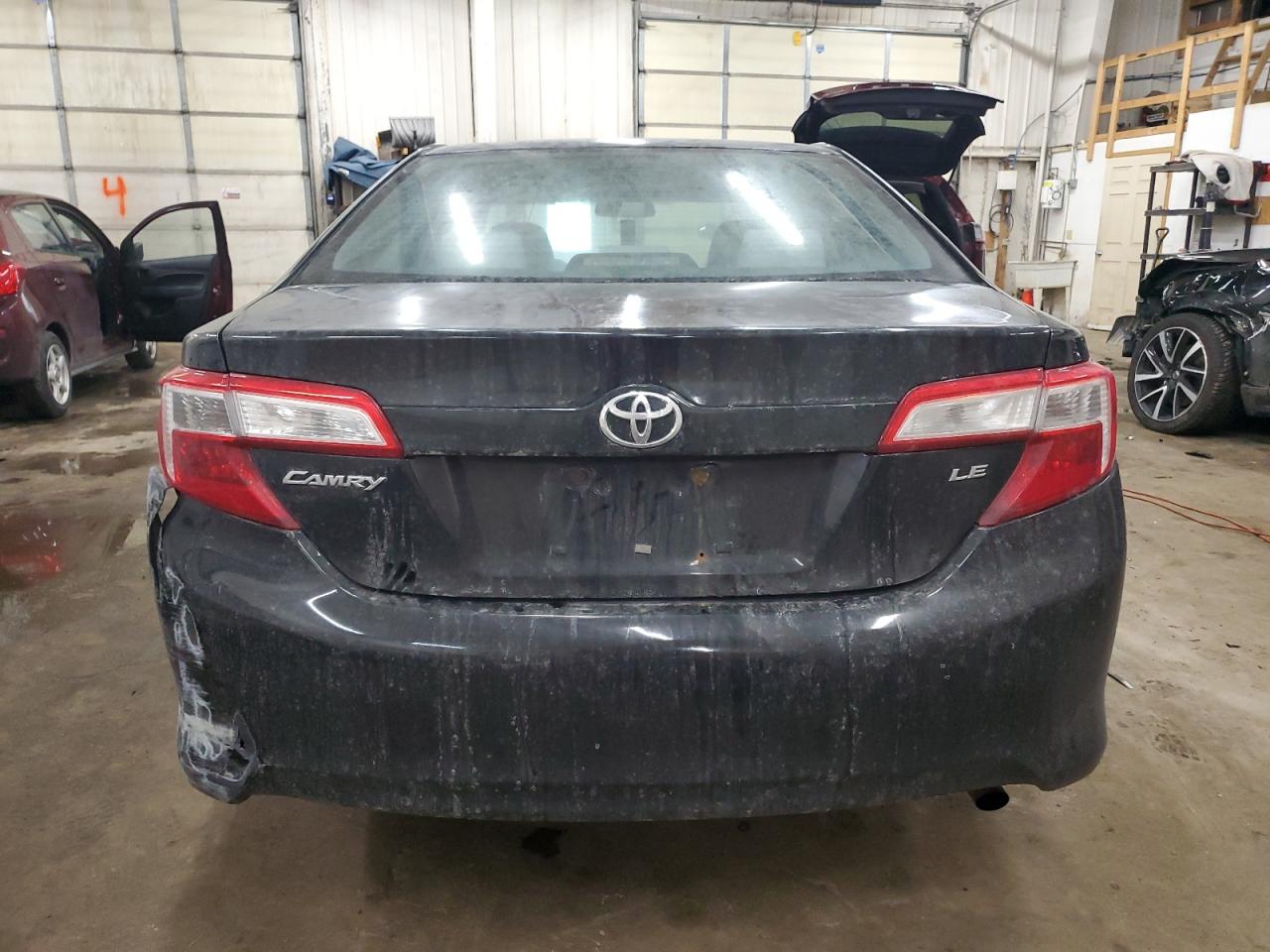2012 Toyota Camry - Image 6